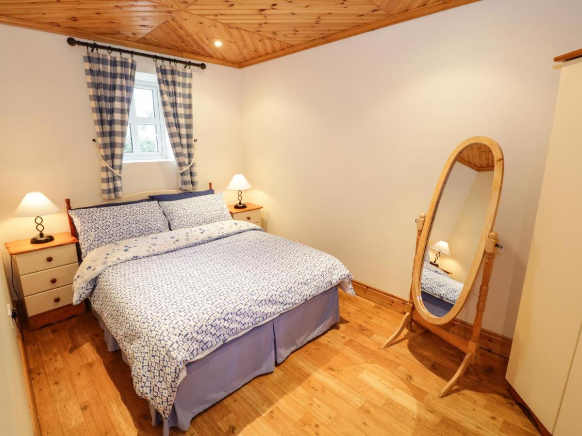 Tigh Mhicil Villa Glentrasna Bagian luar foto